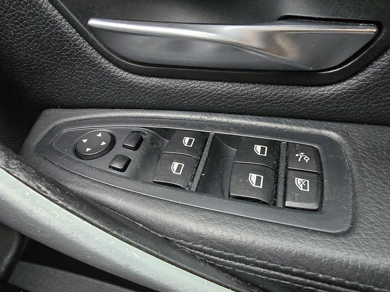 BMW 3 Series Gran Turismo 328i M Sport - U91470