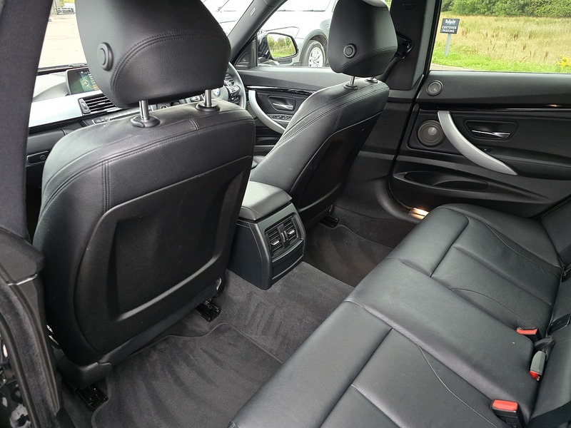 BMW 3 Series Gran Turismo 328i M Sport - U91470