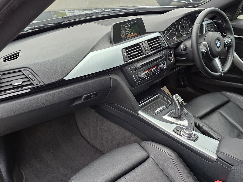 BMW 3 Series Gran Turismo 328i M Sport - U91470