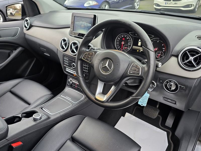 Mercedes-Benz B Class B180d SE - U91524