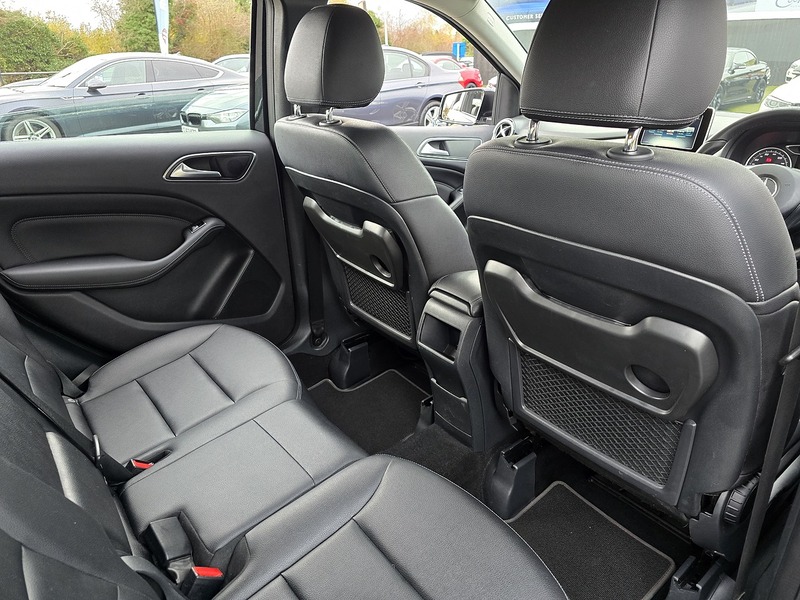 Mercedes-Benz B Class B180d SE - U91524