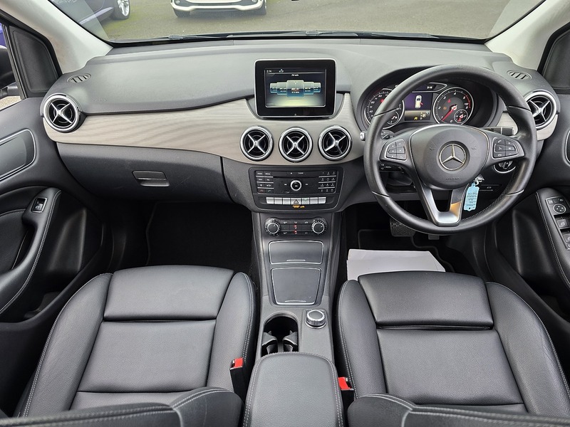 Mercedes-Benz B Class B180d SE - U91524
