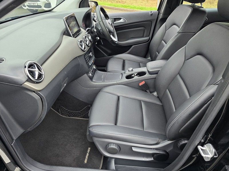 Mercedes-Benz B Class B180d SE - U91524