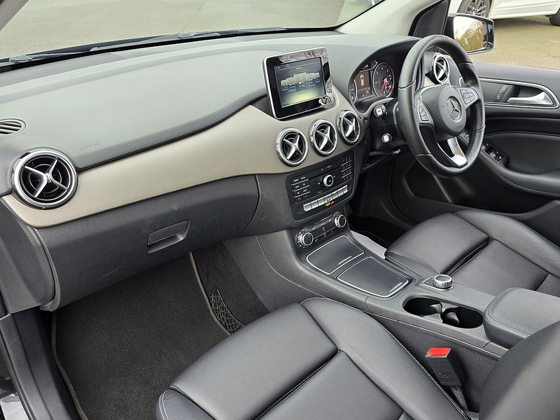 Mercedes-Benz B Class B180d SE - U91524