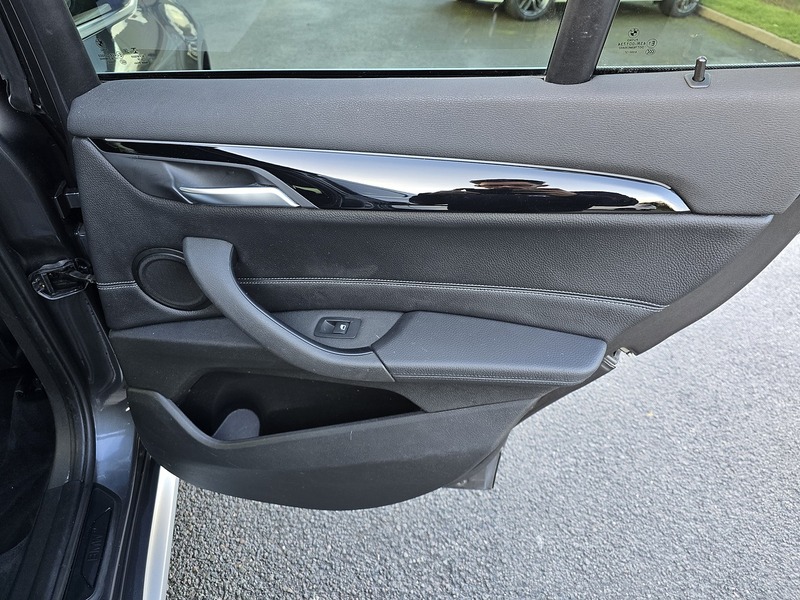 BMW X1 18i xLine - U91526