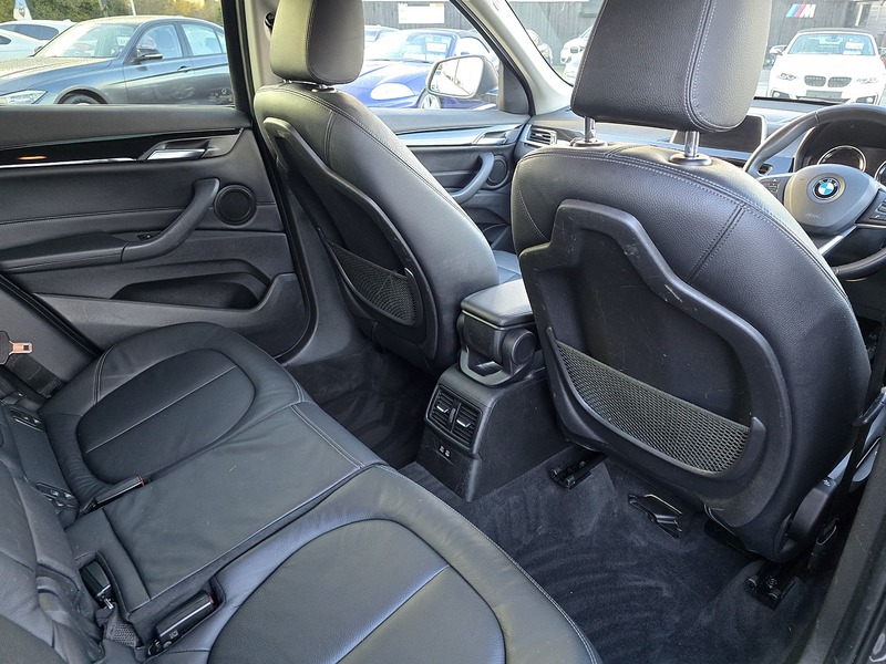 BMW X1 18i xLine - U91526