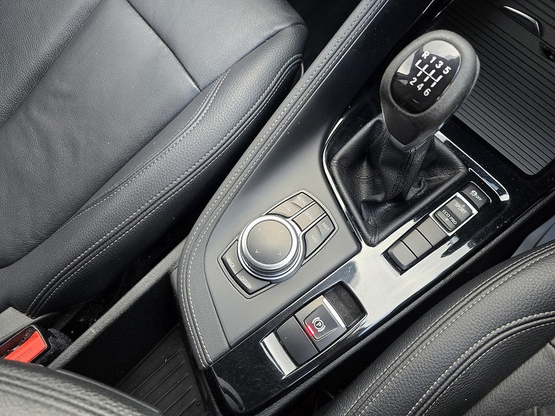 BMW X1 18i xLine - U91526