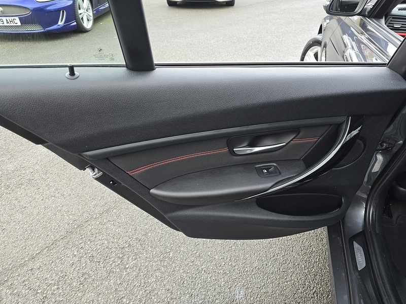BMW 3 Series 320d Sport - U91533