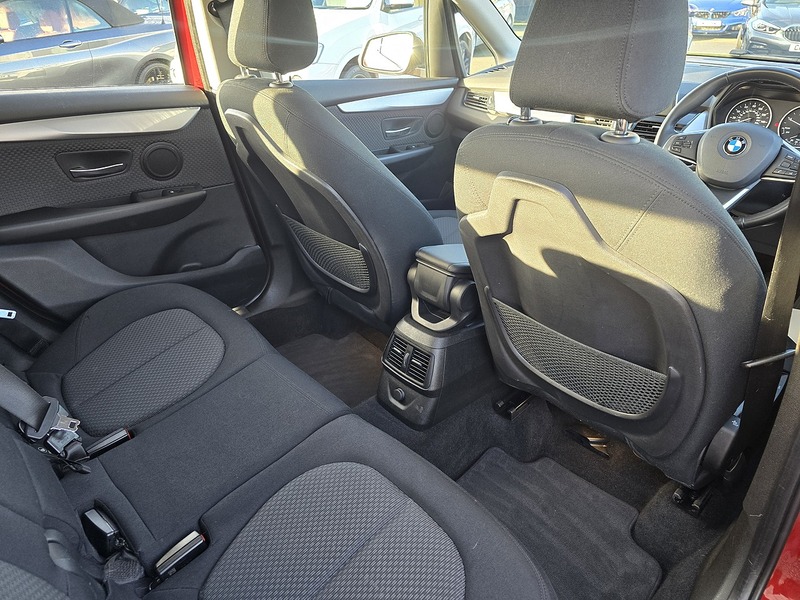 BMW 2 Series Active Tourer 216d SE - U91535