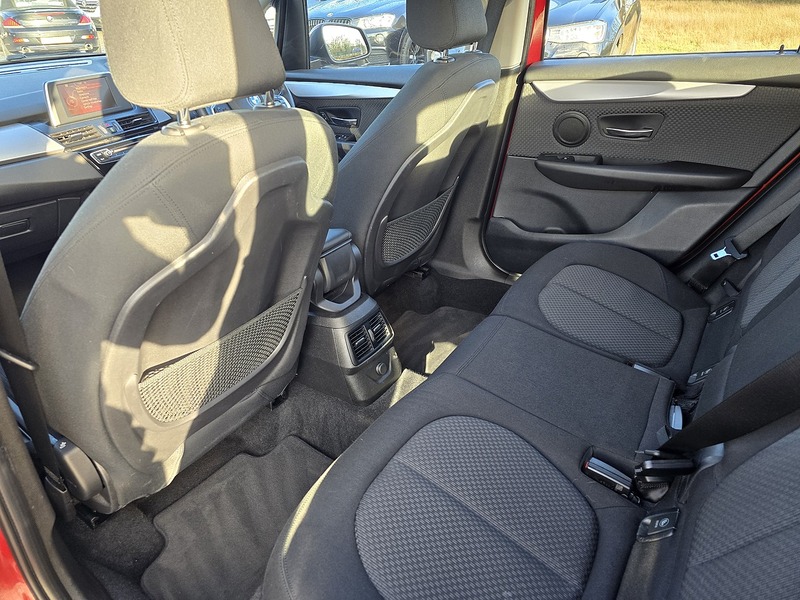 BMW 2 Series Active Tourer 216d SE - U91535