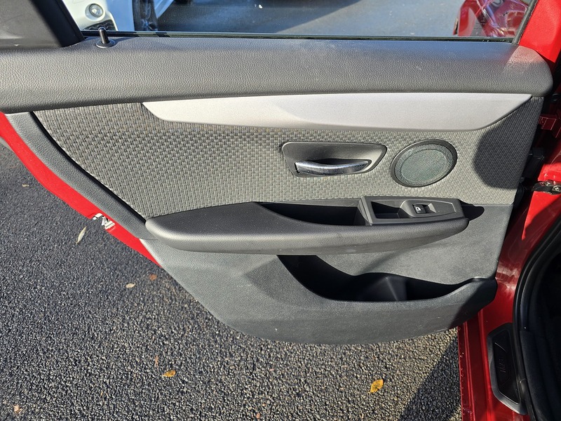 BMW 2 Series Active Tourer 216d SE - U91535