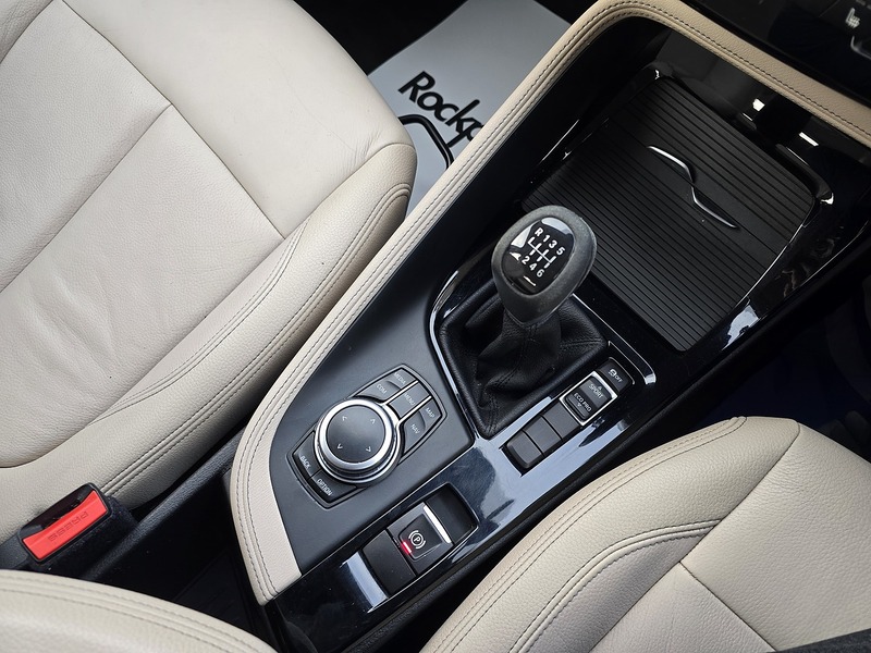 BMW X1 18i xLine - U91550