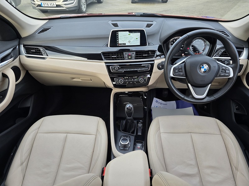 BMW X1 18i xLine - U91550