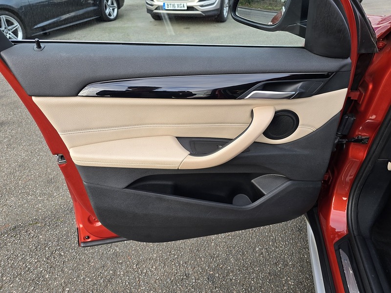 BMW X1 18i xLine - U91550