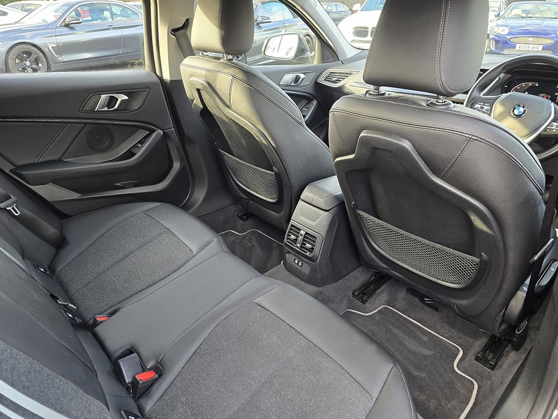 BMW 1 Series 118i Sport - U91558