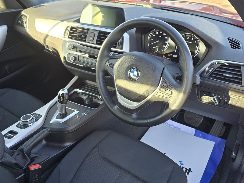 BMW 2 Series 218i SE - U91559