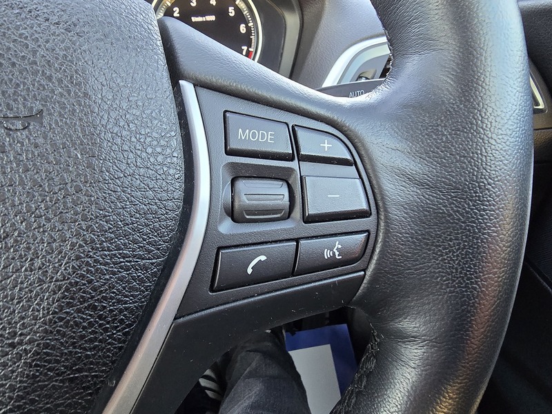 BMW 2 Series 218i SE - U91559