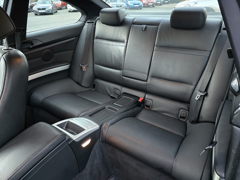 BMW 3 Series 320d Sport Plus Edition - U91560