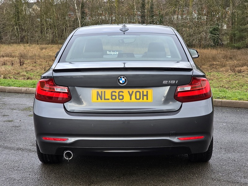 BMW 2 Series 218i SE - U91564