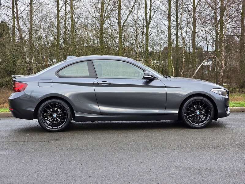 BMW 2 Series 218i SE - U91564