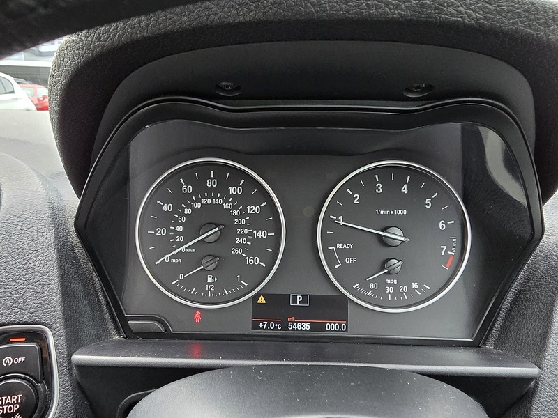 BMW 2 Series 218i SE - U91564