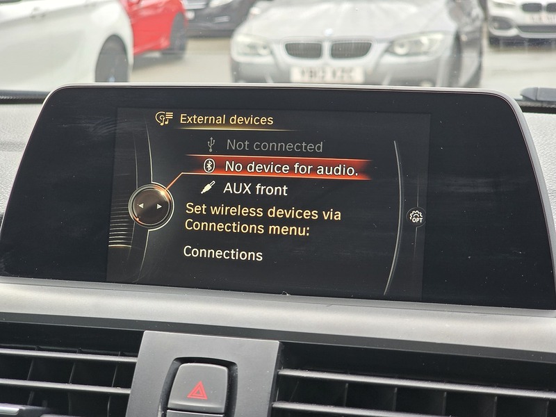 BMW 2 Series 218i SE - U91564