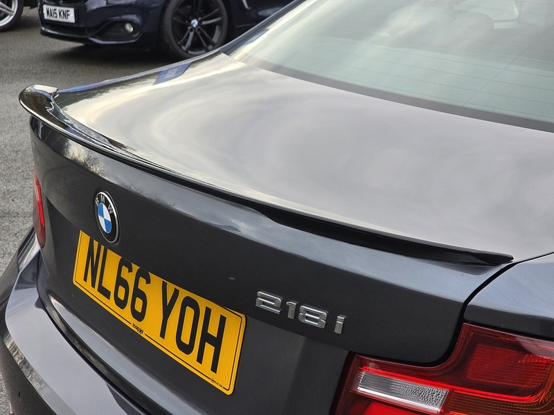 BMW 2 Series 218i SE - U91564
