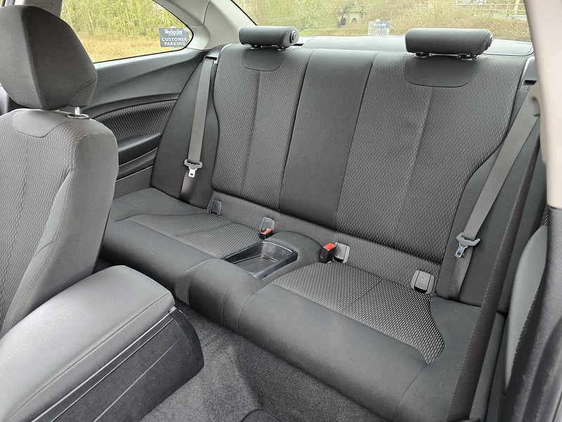 BMW 2 Series 218i SE - U91564