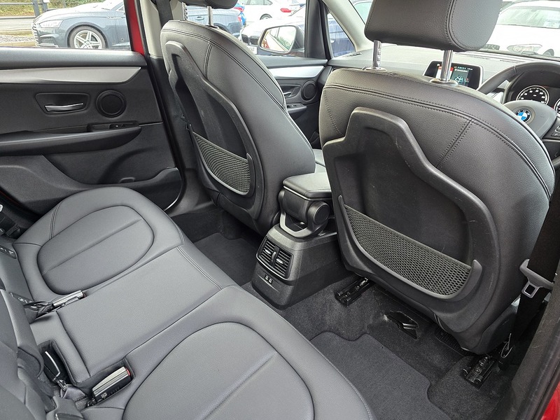 BMW 2 Series Active Tourer 218d SE - U91565
