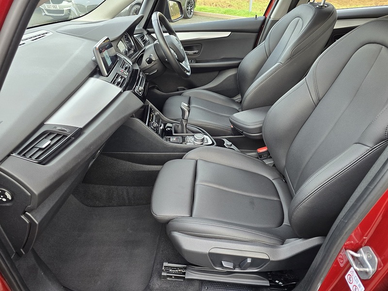 BMW 2 Series Active Tourer 218d SE - U91565
