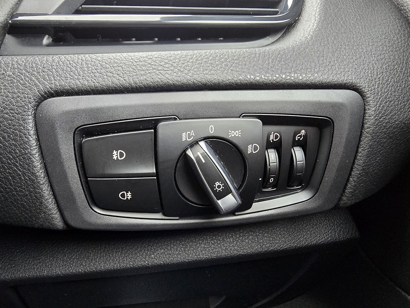 BMW 2 Series Active Tourer 218d SE - U91565