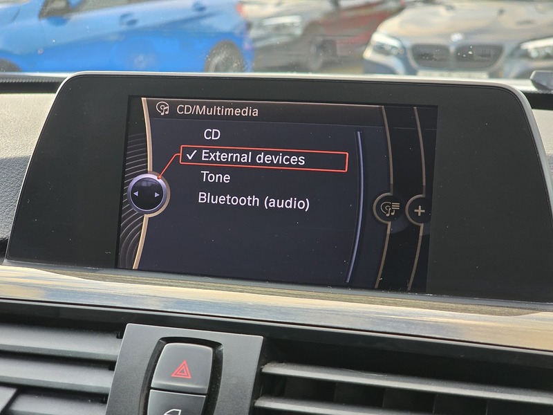 BMW 3 Series 320d Luxury - U91573