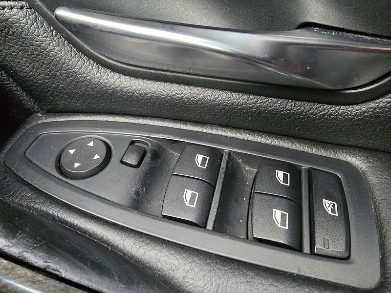 BMW 3 Series 320d Luxury - U91573