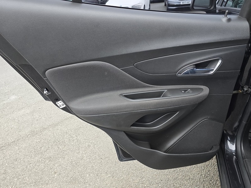 Vauxhall Mokka CDTi Exclusiv - U91574