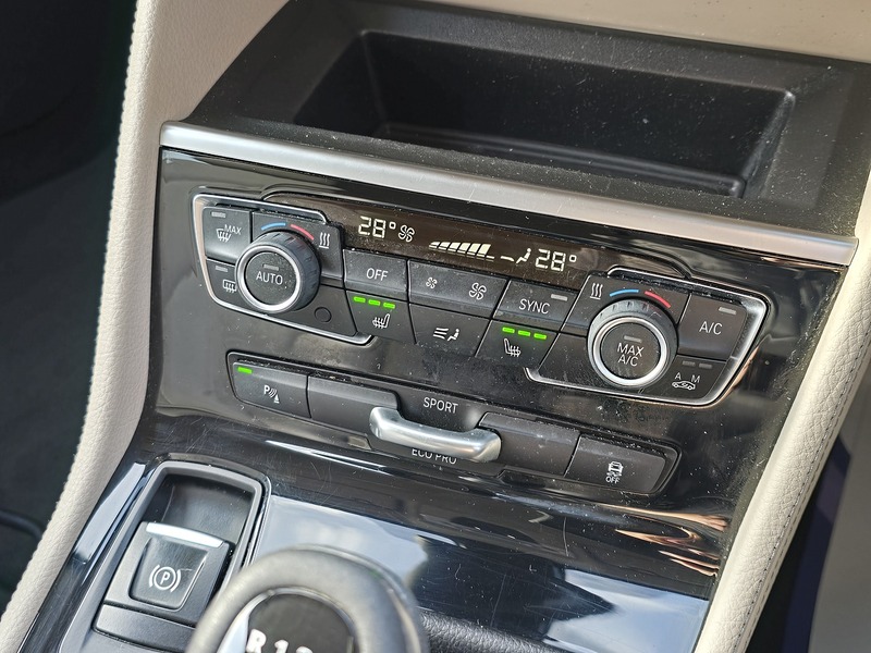 BMW 2 Series Active Tourer 218i Luxury - U91582