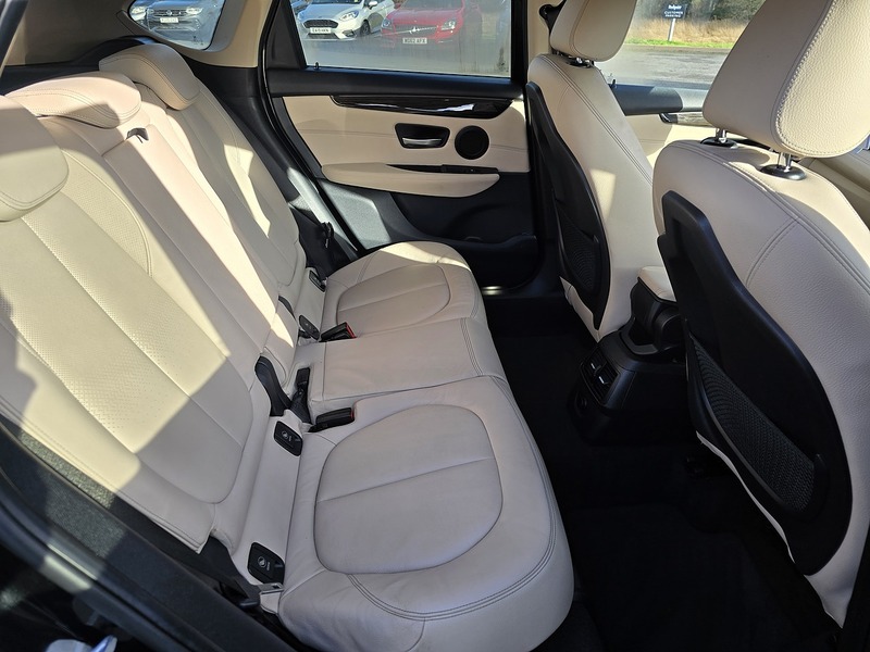 BMW 2 Series Active Tourer 218i Luxury - U91582