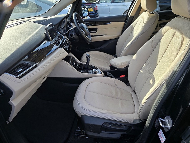 BMW 2 Series Active Tourer 218i Luxury - U91582