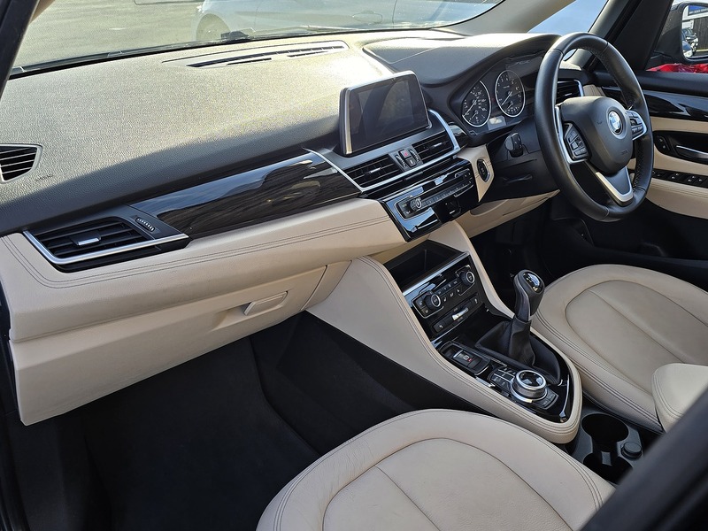 BMW 2 Series Active Tourer 218i Luxury - U91582