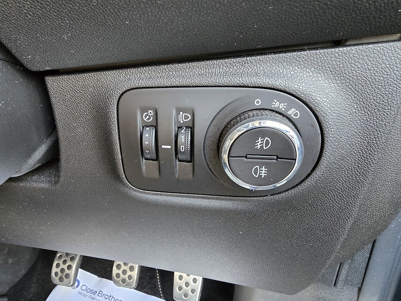 Vauxhall Corsa i ecoFLEX Limited Edition - U91585
