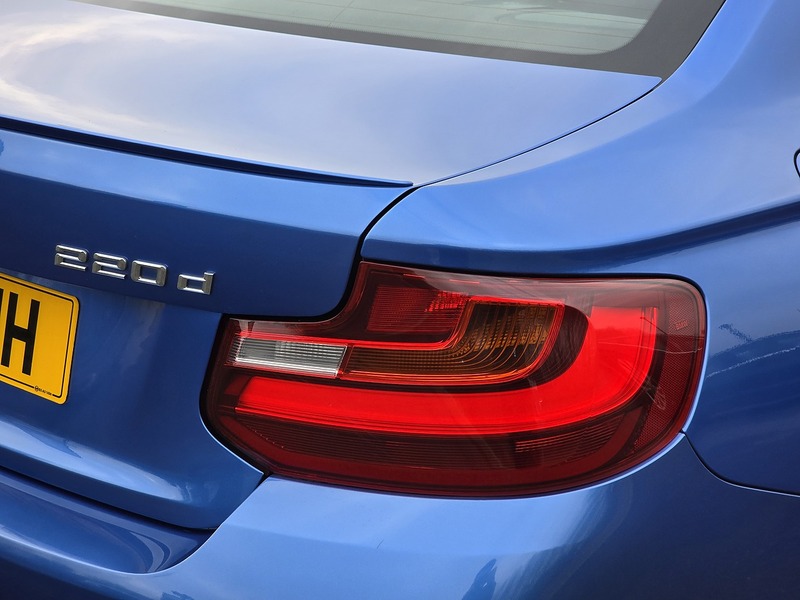 BMW 2 Series 220d M Sport - U91589