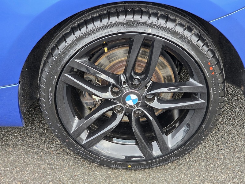 BMW 2 Series 220d M Sport - U91589