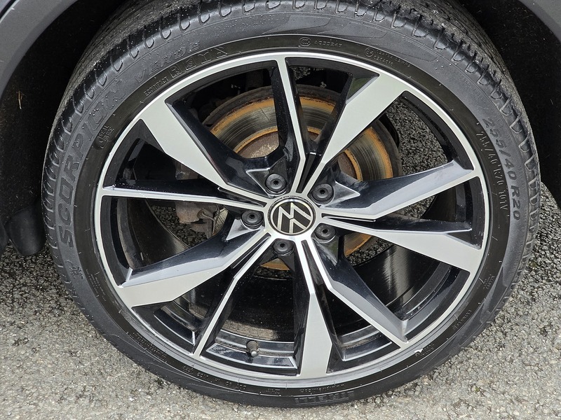 Volkswagen Tiguan TSI R-Line - U91595