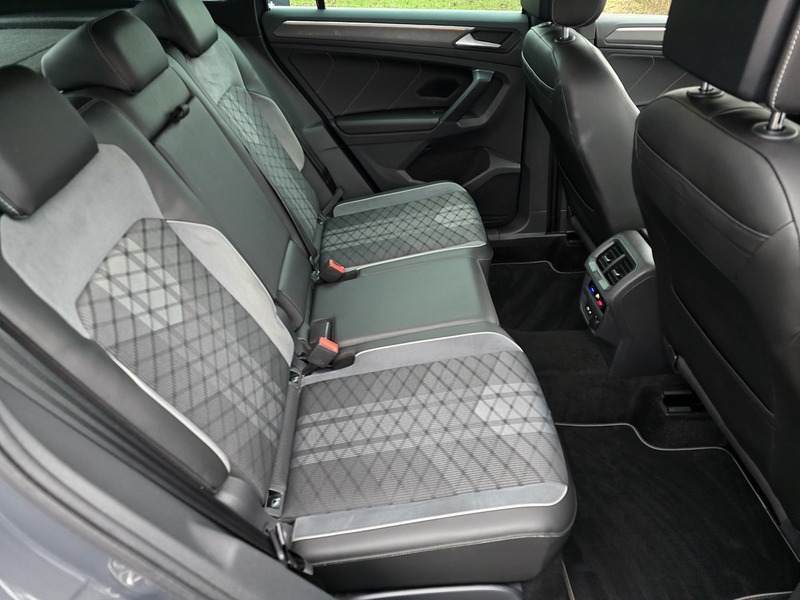 Volkswagen Tiguan TSI R-Line - U91595