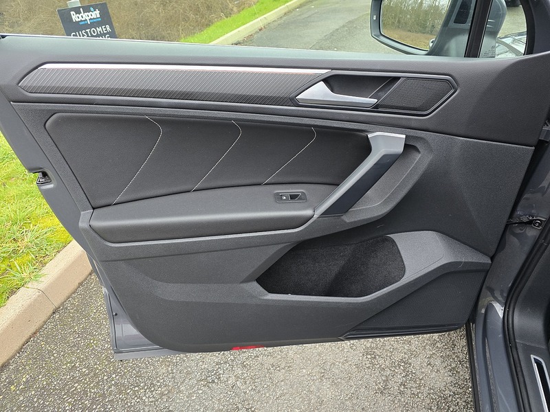 Volkswagen Tiguan TSI R-Line - U91595