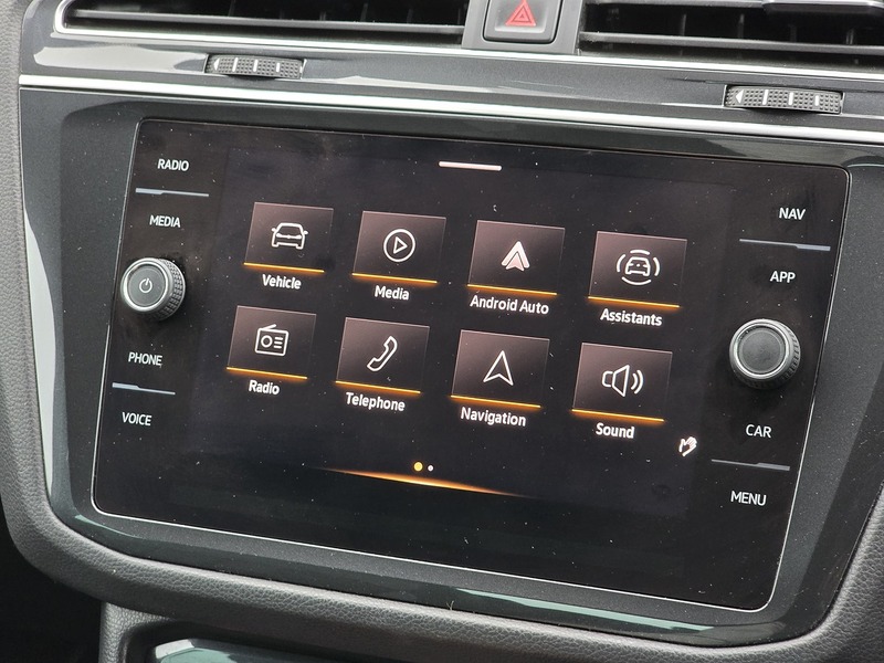 Volkswagen Tiguan TSI R-Line - U91595