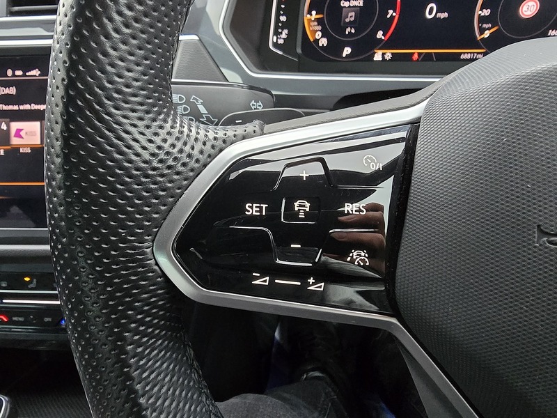 Volkswagen Tiguan TSI R-Line - U91595