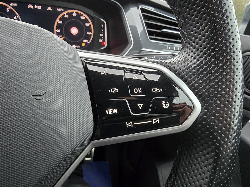 Volkswagen Tiguan TSI R-Line - U91595