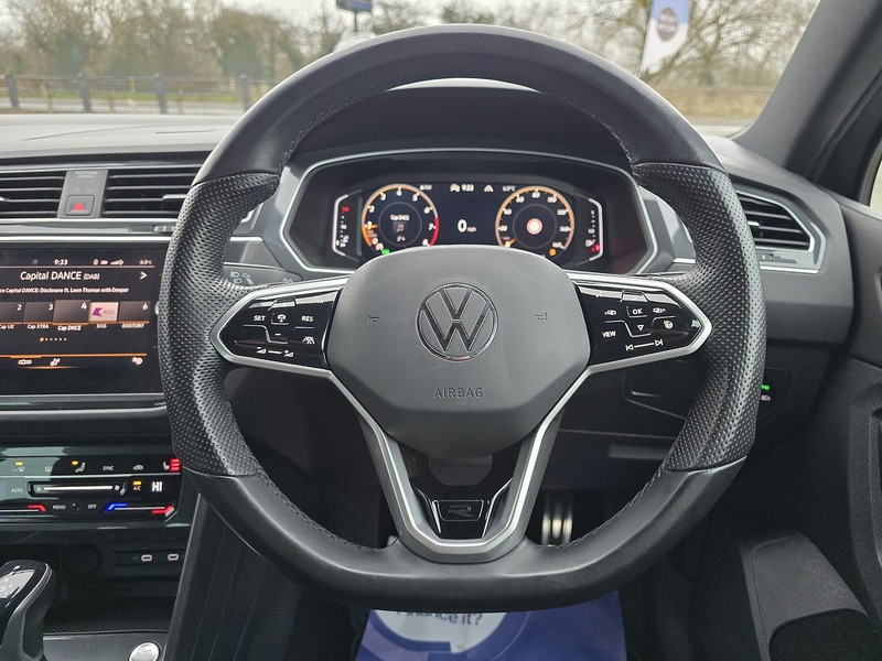 Volkswagen Tiguan TSI R-Line - U91595