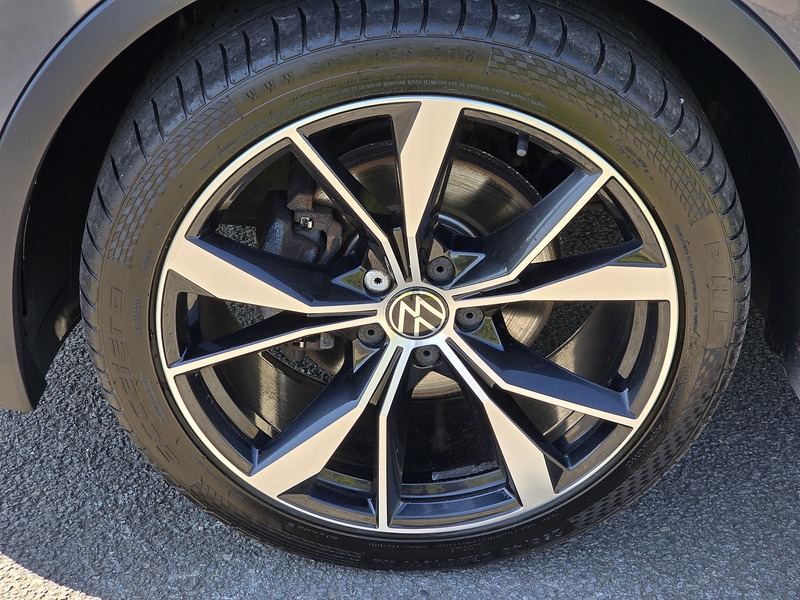 Volkswagen Tiguan TSI R-Line - U91595