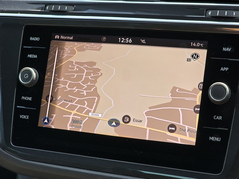 Volkswagen Tiguan TSI R-Line - U91595